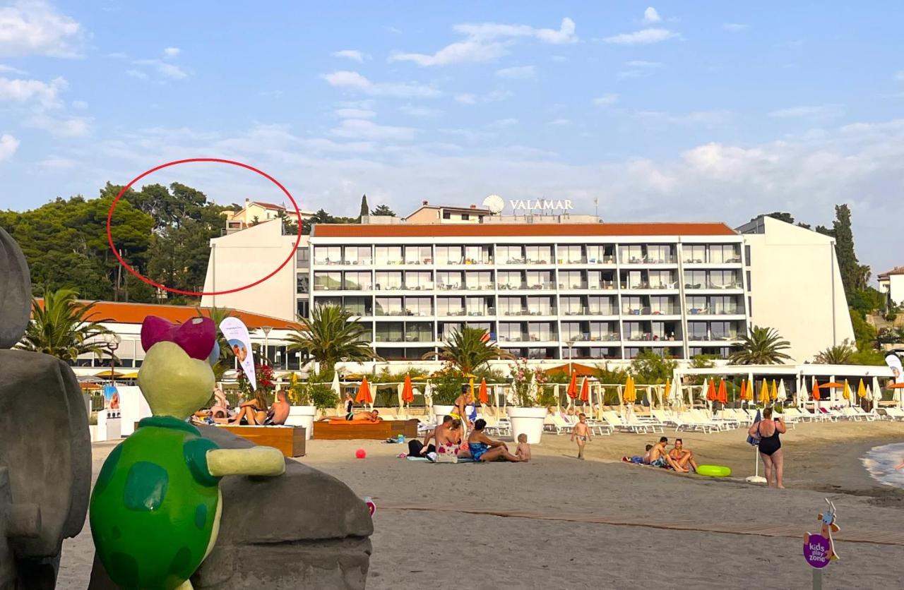 Apartment And Rooms Milak Rab Town Exterior foto